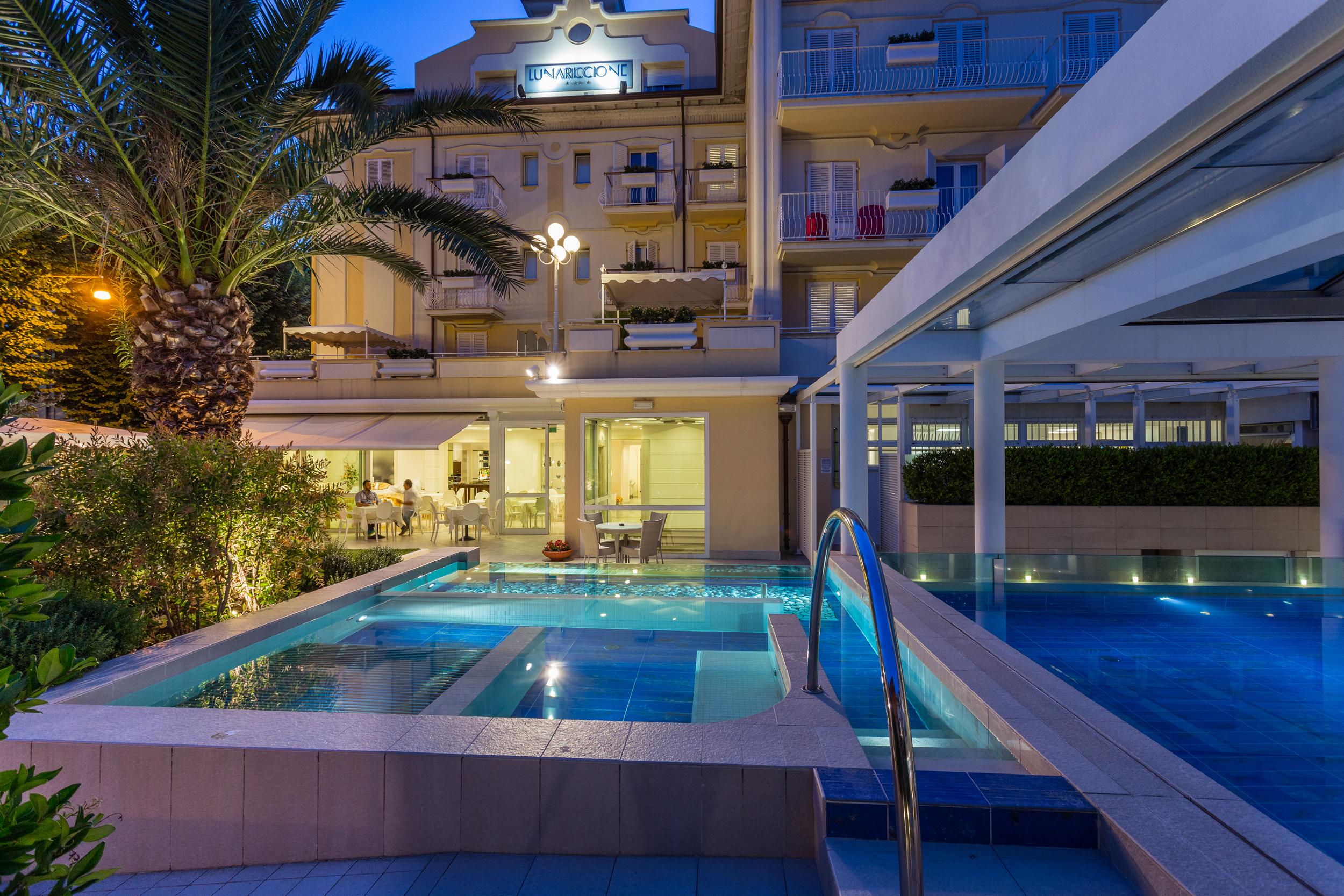 Hotel Luna Riccione E Aqua Spa Only Adults +12 Exterior photo