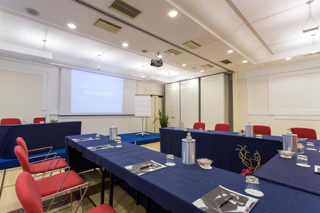 Hotel Luna Riccione E Aqua Spa Only Adults +12 Exterior photo