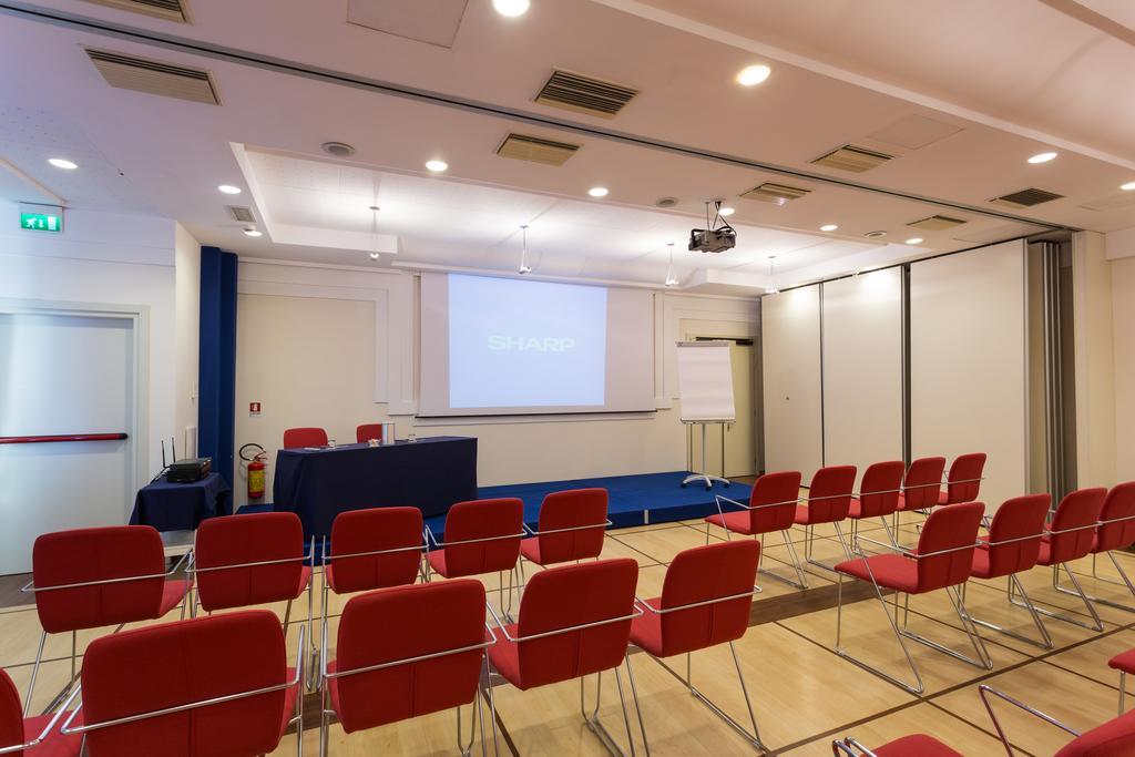 Hotel Luna Riccione E Aqua Spa Only Adults +12 Exterior photo