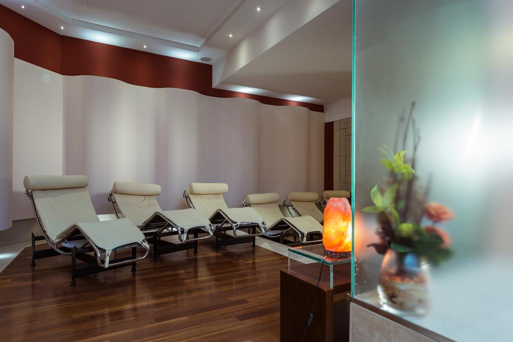 Hotel Luna Riccione E Aqua Spa Only Adults +12 Exterior photo