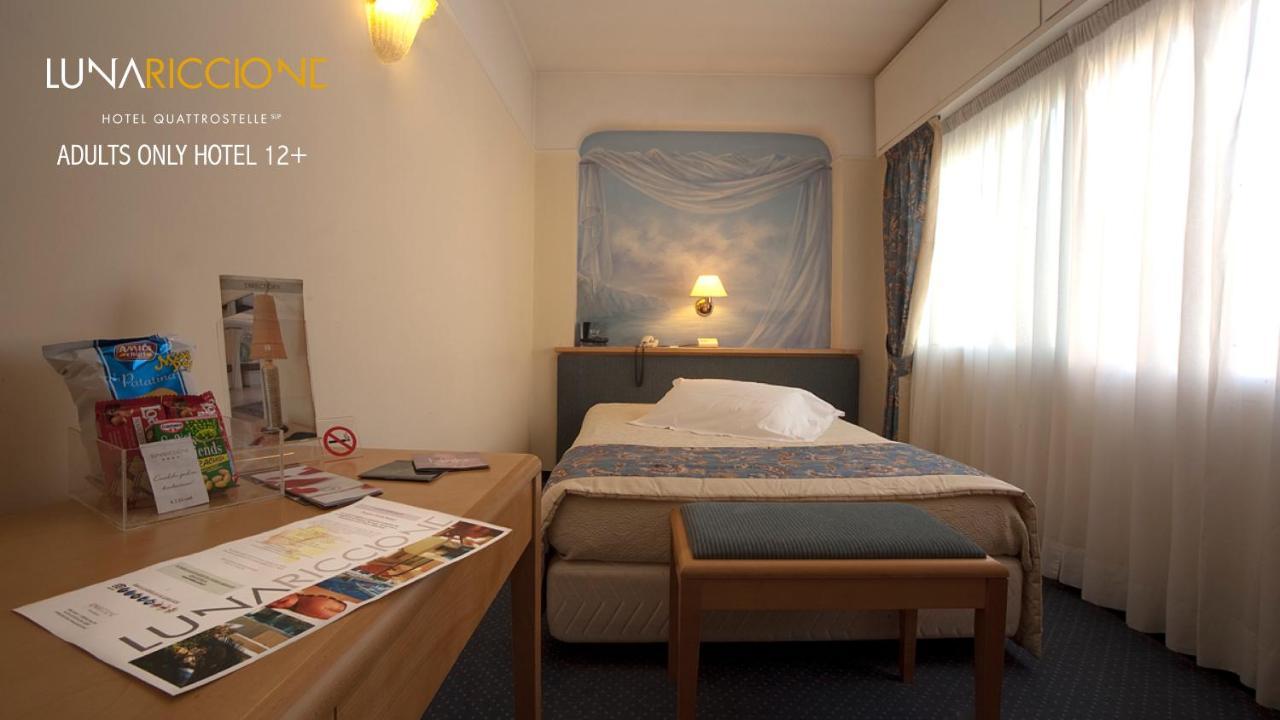 Hotel Luna Riccione E Aqua Spa Only Adults +12 Exterior photo